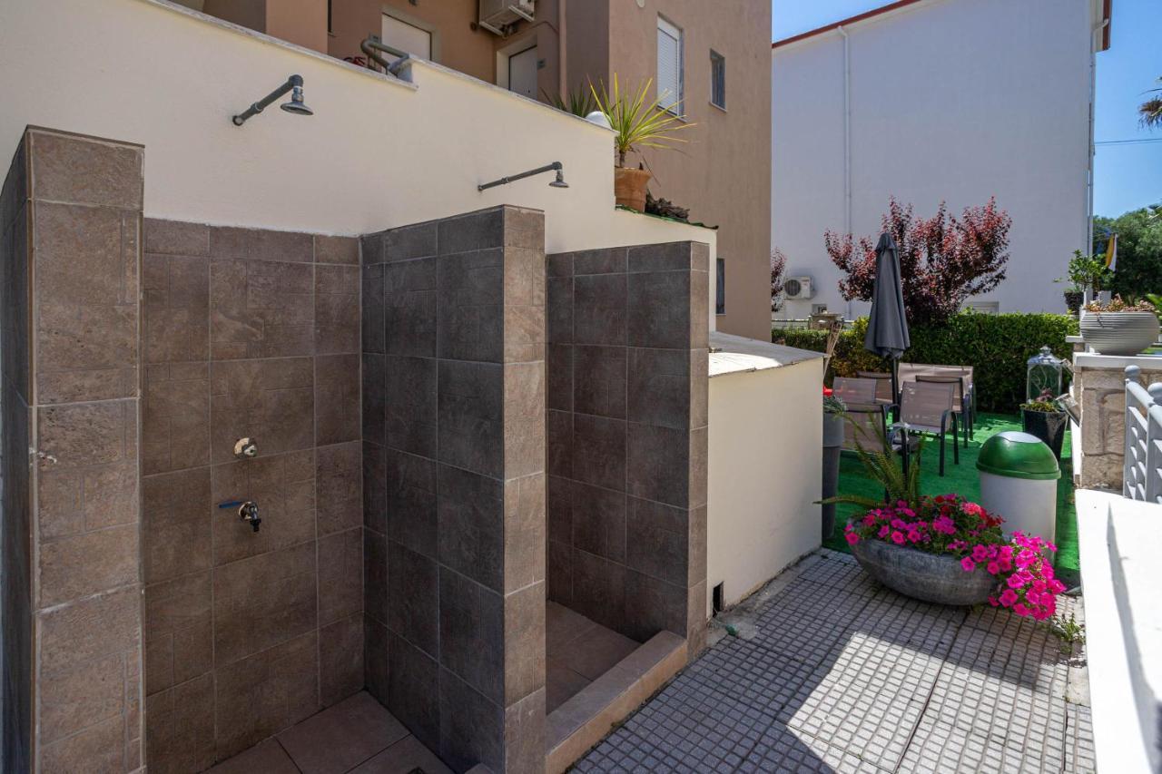 Danae Comfort Living Pefkochori Exterior photo
